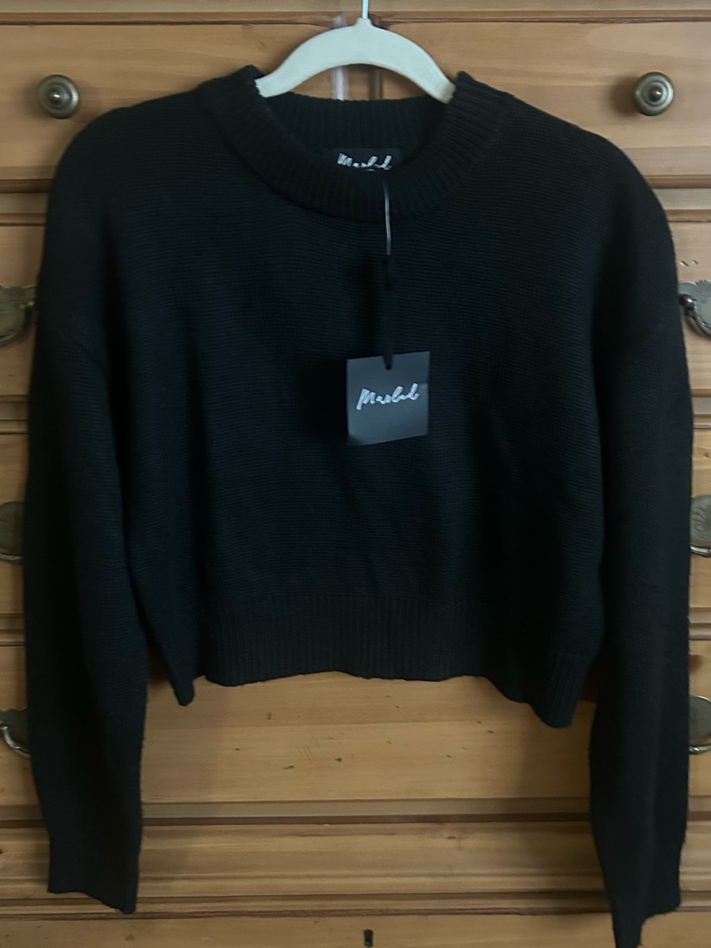 Marled Knit Simple Black Slightly Cropped Crewneck Sweater Size Medium